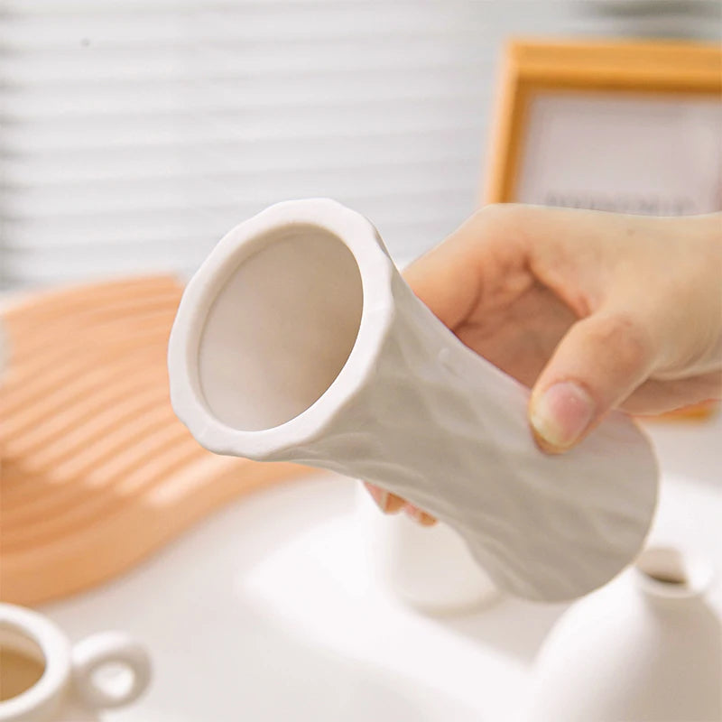 White Nordic Flower Vase Ceramic Vases Room Decor Modern Ceramic Flowers Bottle Plants Flower Pot Home Living Room Decoration